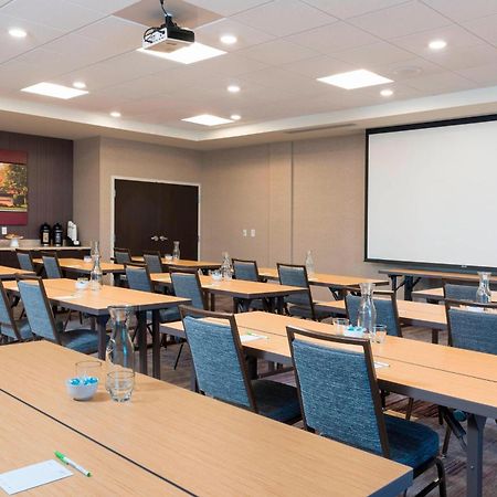 Courtyard By Marriott Mt. Pleasant At Central Michigan University Mount Pleasant Dış mekan fotoğraf