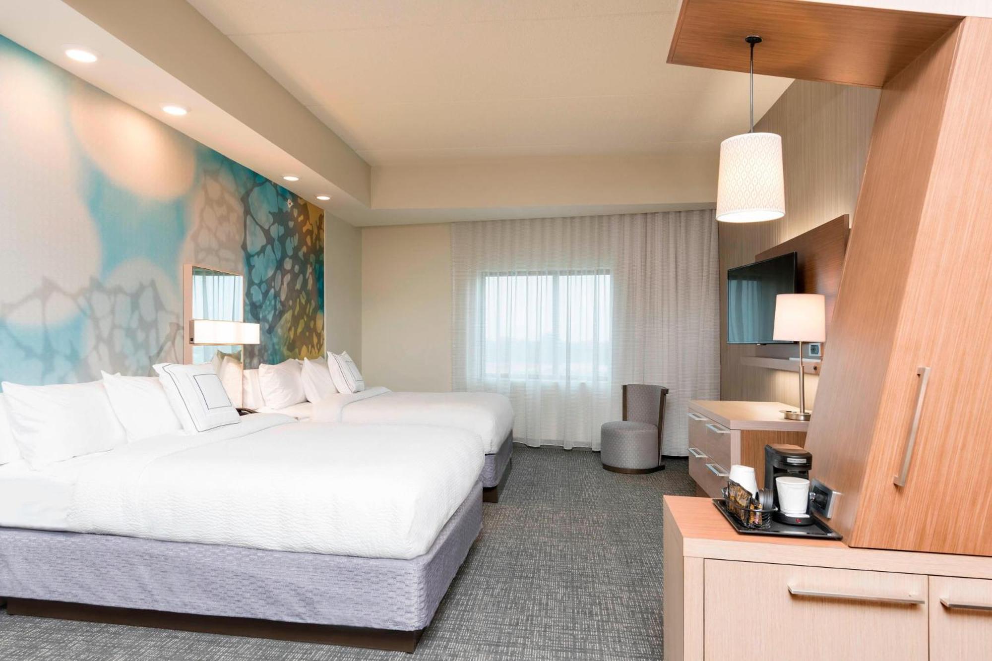 Courtyard By Marriott Mt. Pleasant At Central Michigan University Mount Pleasant Dış mekan fotoğraf