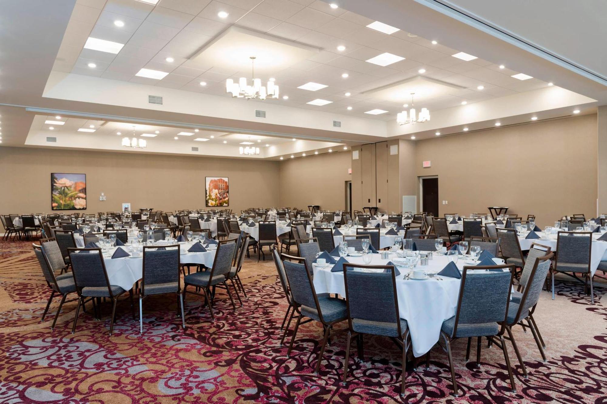 Courtyard By Marriott Mt. Pleasant At Central Michigan University Mount Pleasant Dış mekan fotoğraf