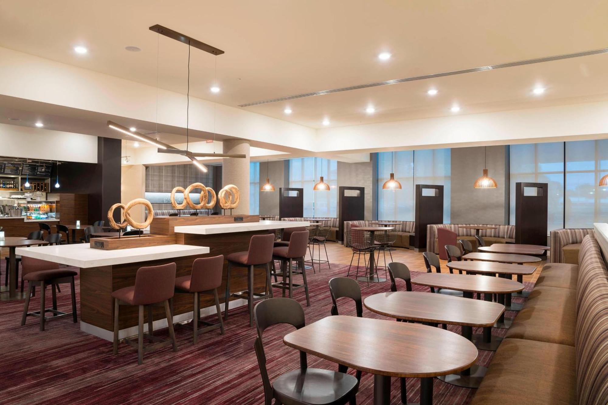 Courtyard By Marriott Mt. Pleasant At Central Michigan University Mount Pleasant Dış mekan fotoğraf