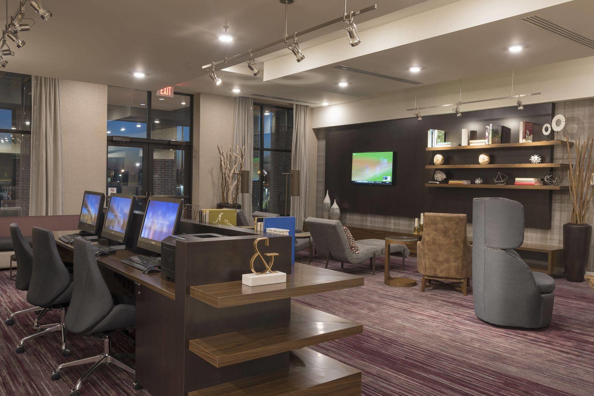 Courtyard By Marriott Mt. Pleasant At Central Michigan University Mount Pleasant Dış mekan fotoğraf